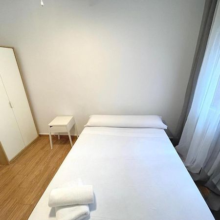 Triana Roomable Севилья Экстерьер фото