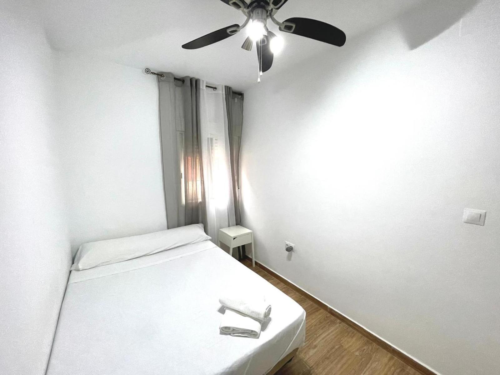 Triana Roomable Севилья Экстерьер фото